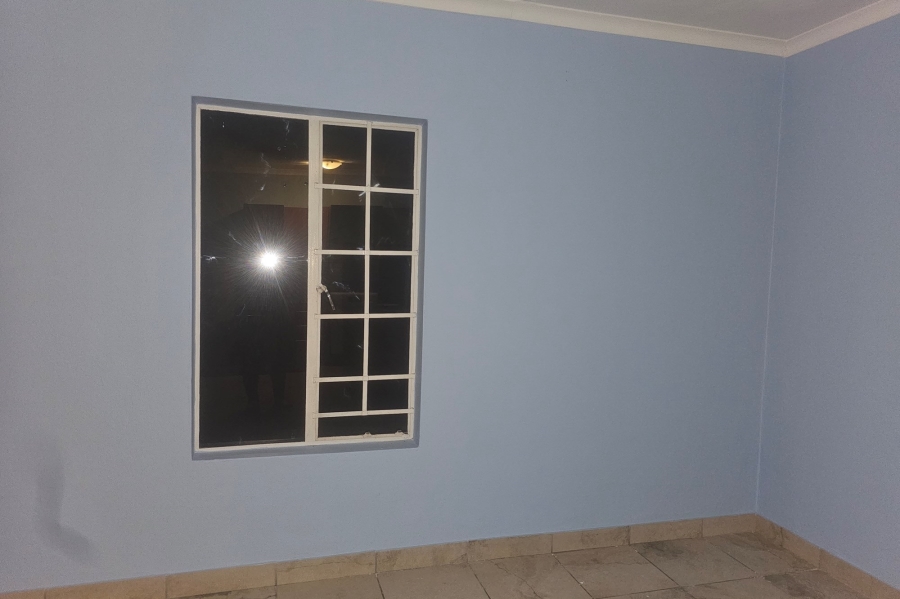 To Let 3 Bedroom Property for Rent in Waterval East North West